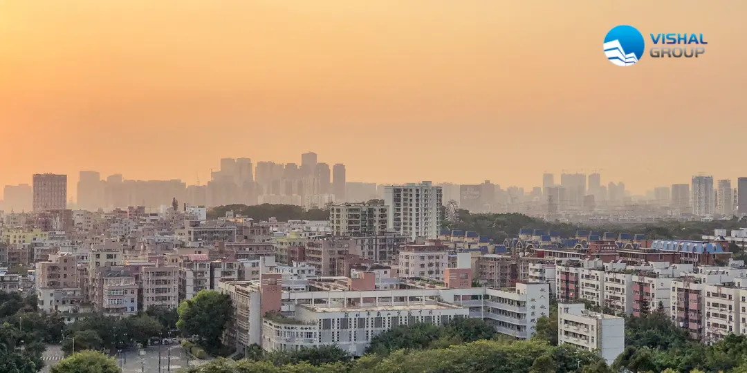 Is Now the Right Time to Buy a Flat in Mundhwa Magarpatta Road_ 2025 Market Insights